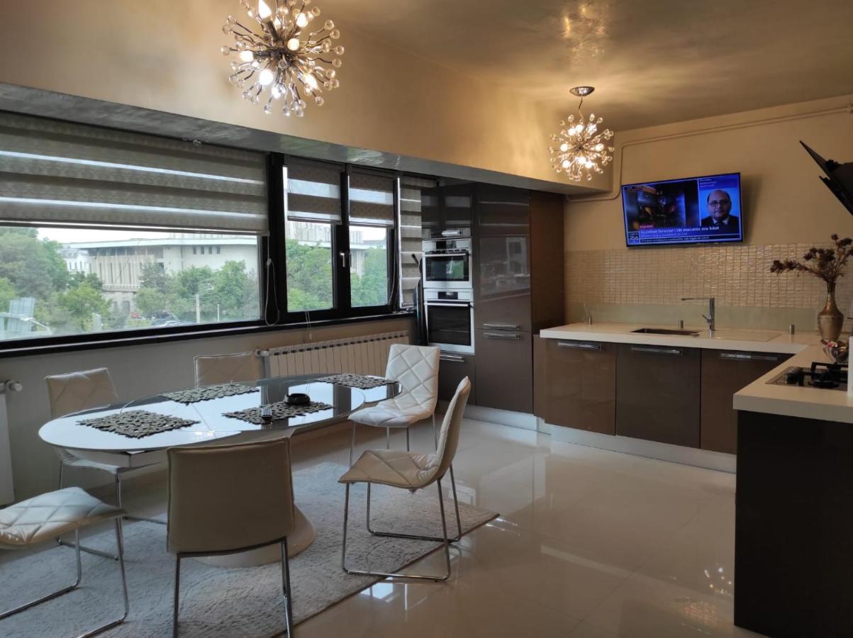 Apartament Lux Ultracentral Craiova Kültér fotó